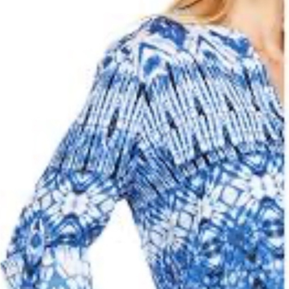 Calvin Klein Blue Graphic 3/4 Sleeve Blouse - Picture 5 of 8